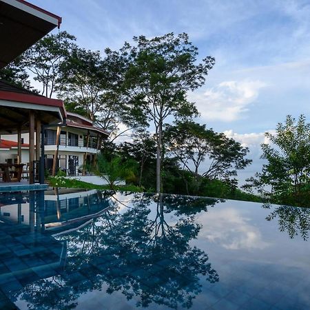 Lapazul Boutique Hotel Savegre Buitenkant foto